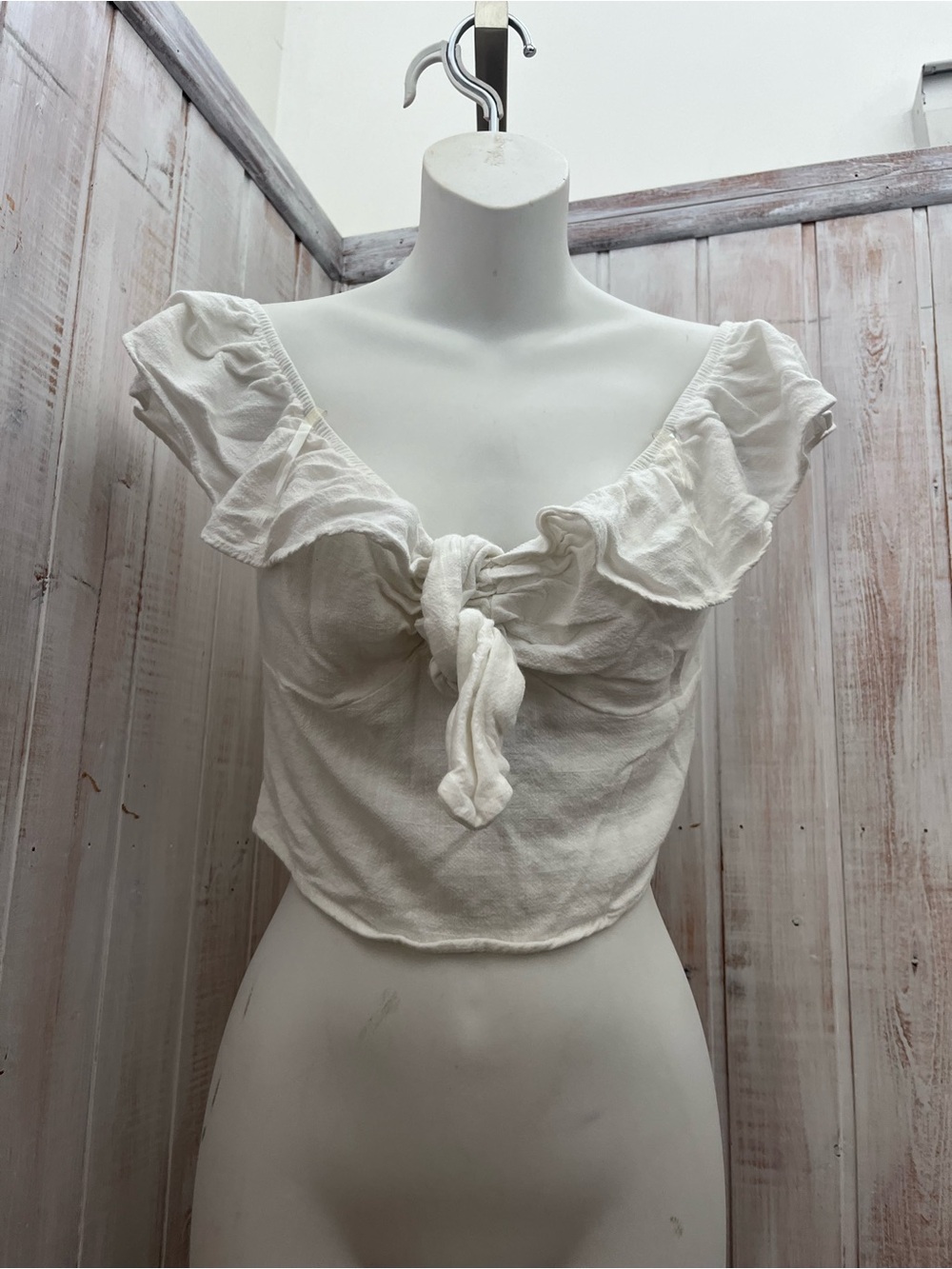 Guess White Ruffle Tie-Front Crop Top